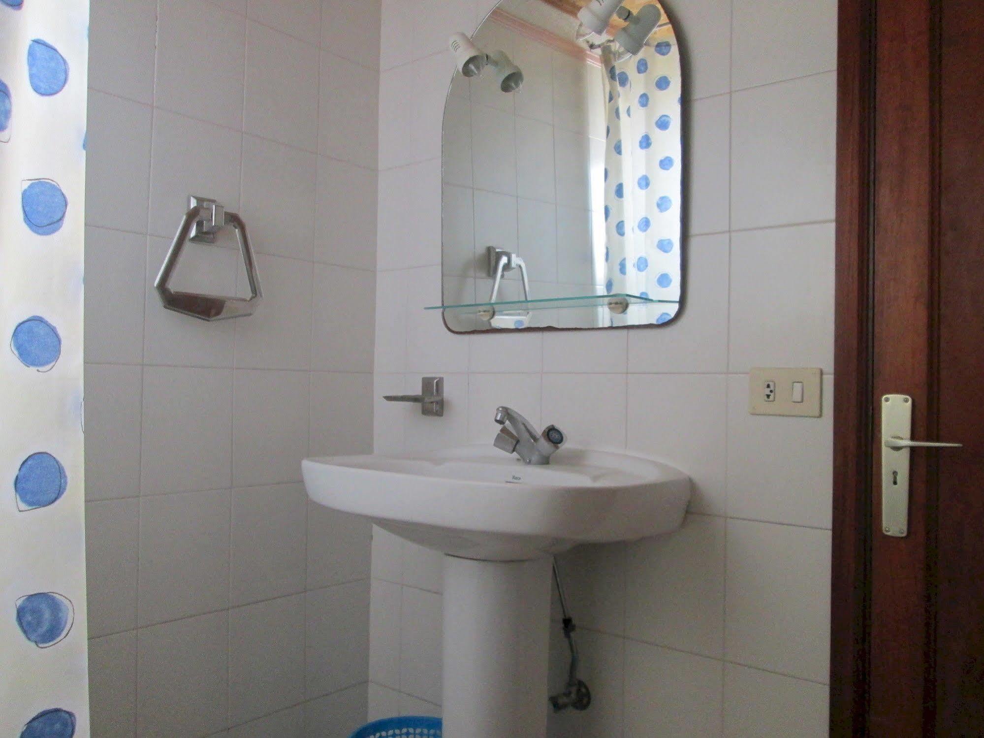 La Palma Hostel By Pension Central Fuencaliente de la Palma Esterno foto
