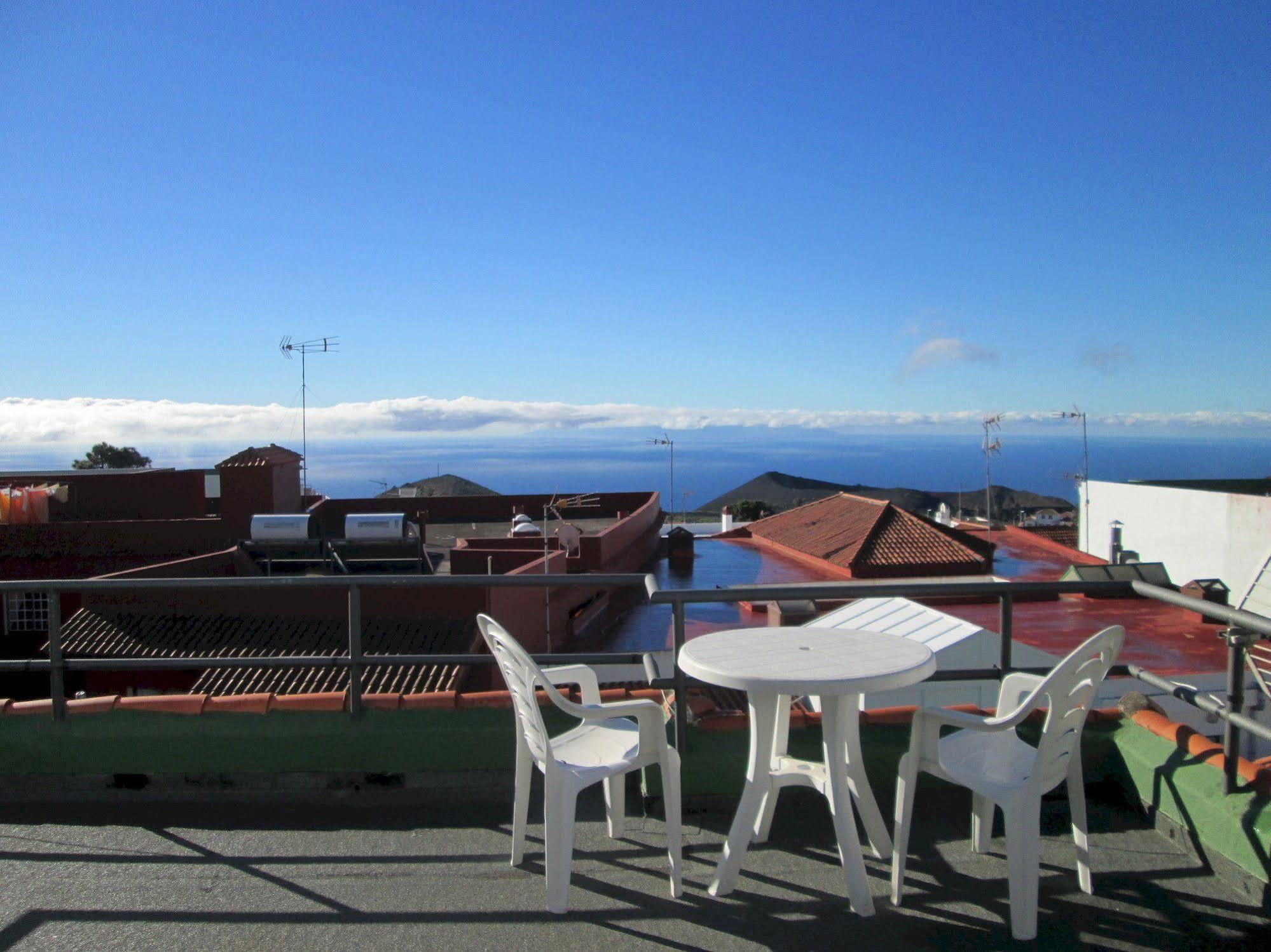 La Palma Hostel By Pension Central Fuencaliente de la Palma Esterno foto